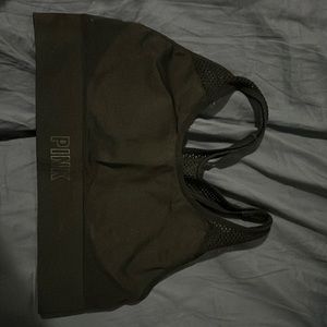 Black Pink seamless sport bra.